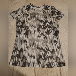 Under Armour Black and White Polo T-Shirt Short Sleeve